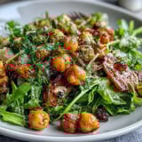 Knuspriger Sellerie Kichererbsen Salat