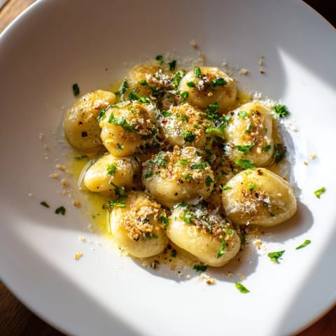 Kartoffelknödel mit Parmesan Butter