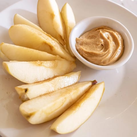 Apfelscheiben Erdnussbutter Dip